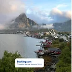 Husly - Your With Reinebringen View Reine