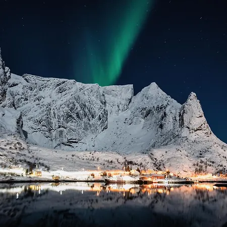 Villa Husly - Your With Reinebringen View *