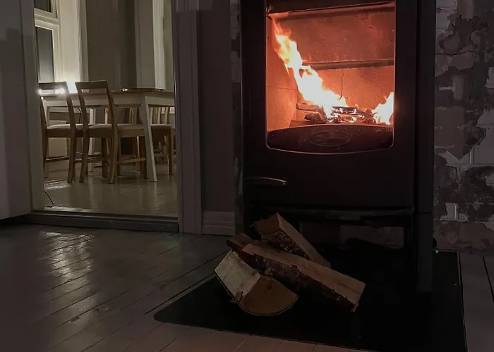 Husly - Your With Reinebringen View Villa