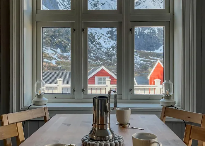 Βίλα Husly - Your With Reinebringen View *