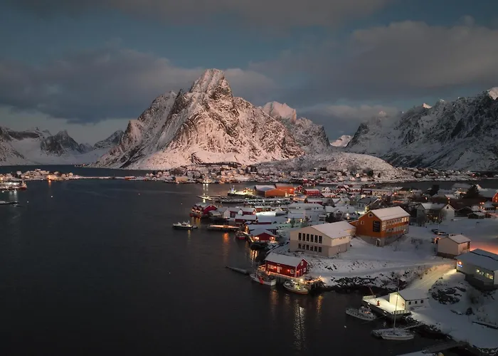 Husly - Your With Reinebringen View 别墅 *