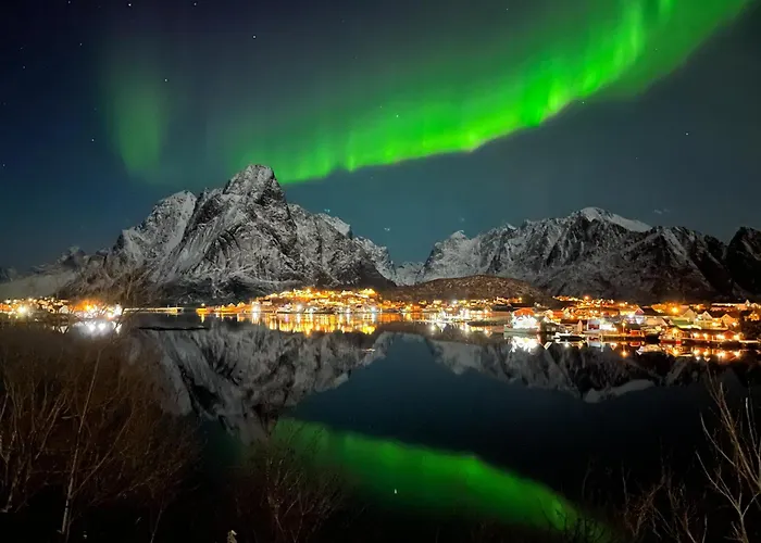 Husly - Your With Reinebringen View Villa