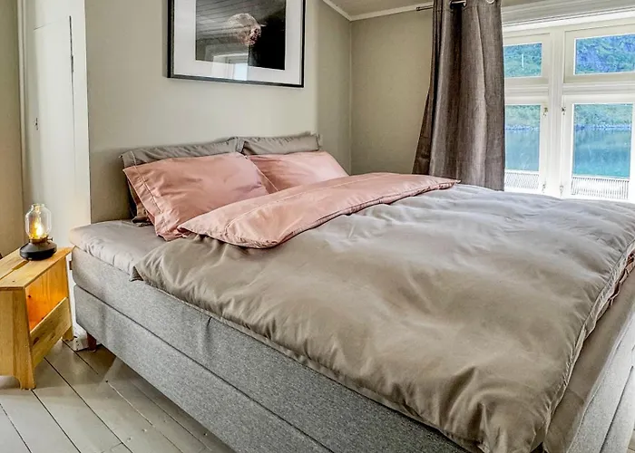 Husly - Your With Reinebringen View Villa *