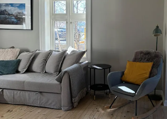 Husly - Your With Reinebringen View * Reine