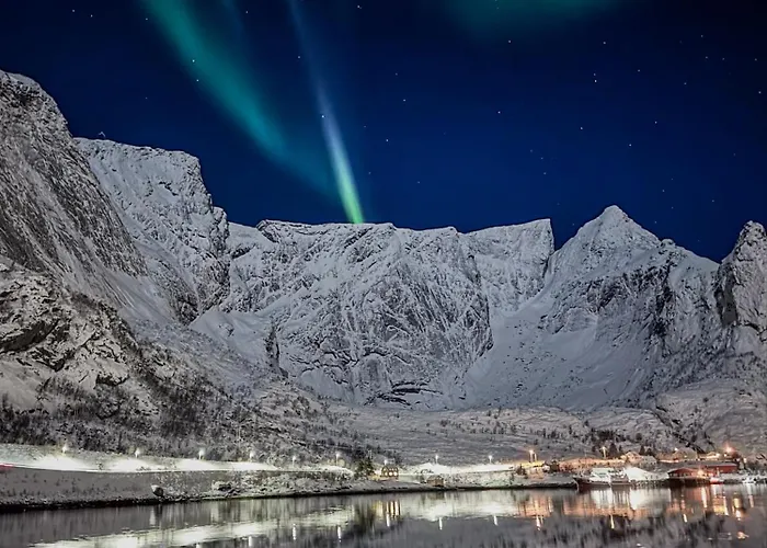 Villa Husly - Your With Reinebringen View