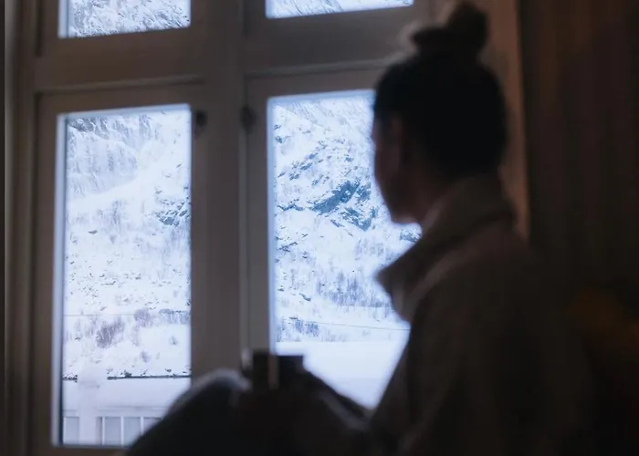 Βίλα Husly - Your With Reinebringen View